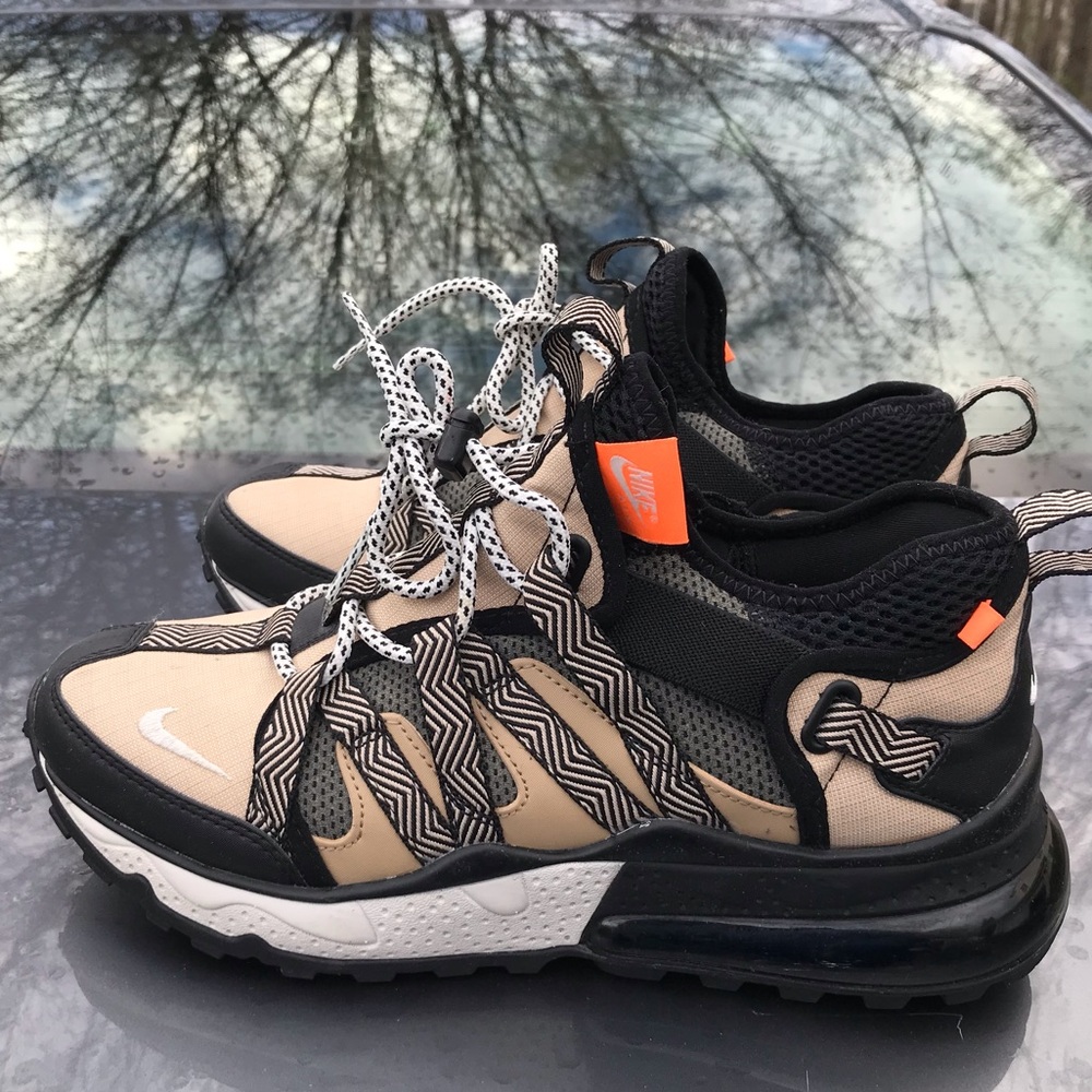 Air Max Bowfin (Men’s 7.5)